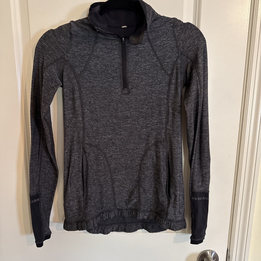 Lululemon‎ Womens Race Your Pace 1/2 Zip Size 2 Dark Gray Thumbholes